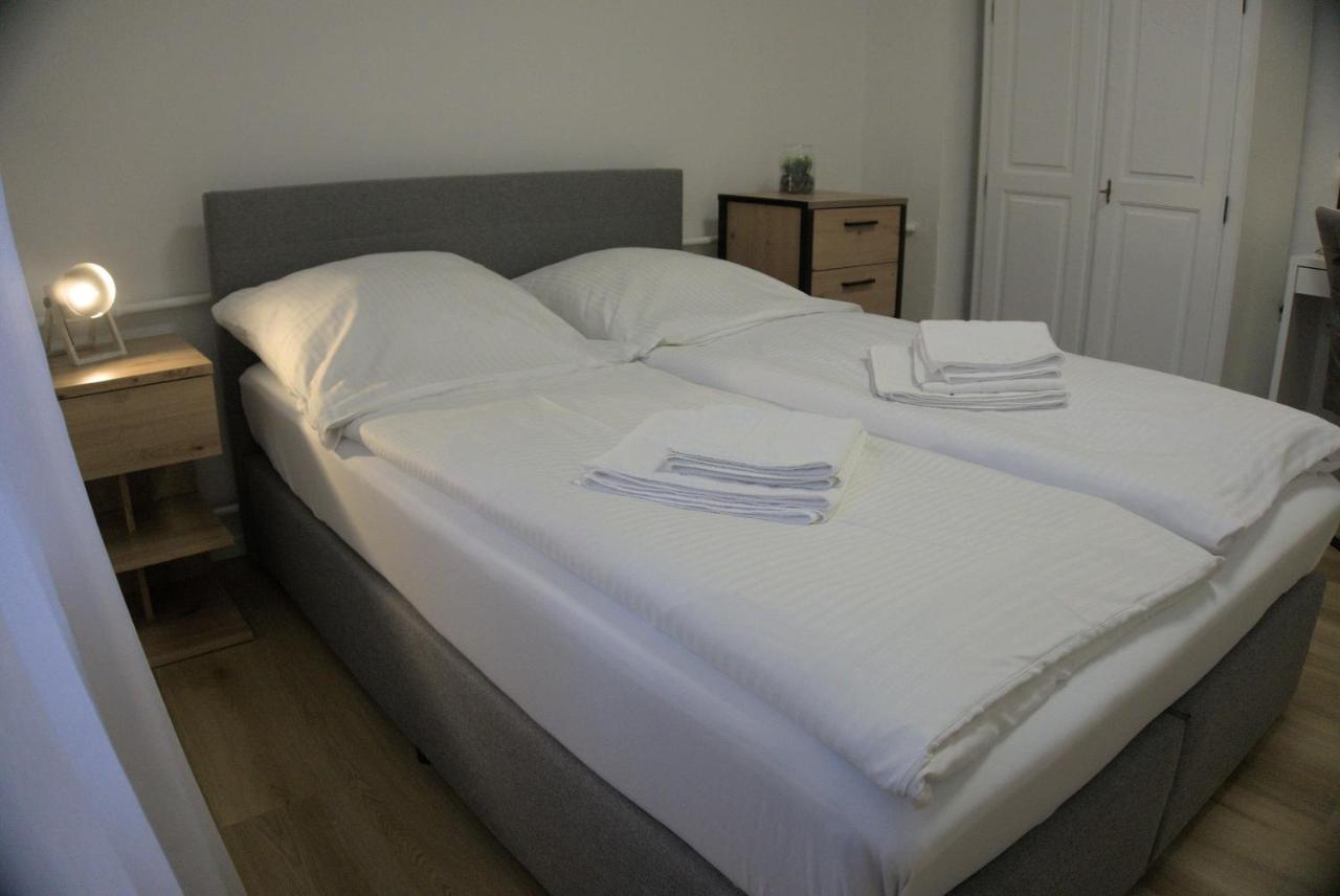 Swan Apartments Nuremberg Bagian luar foto