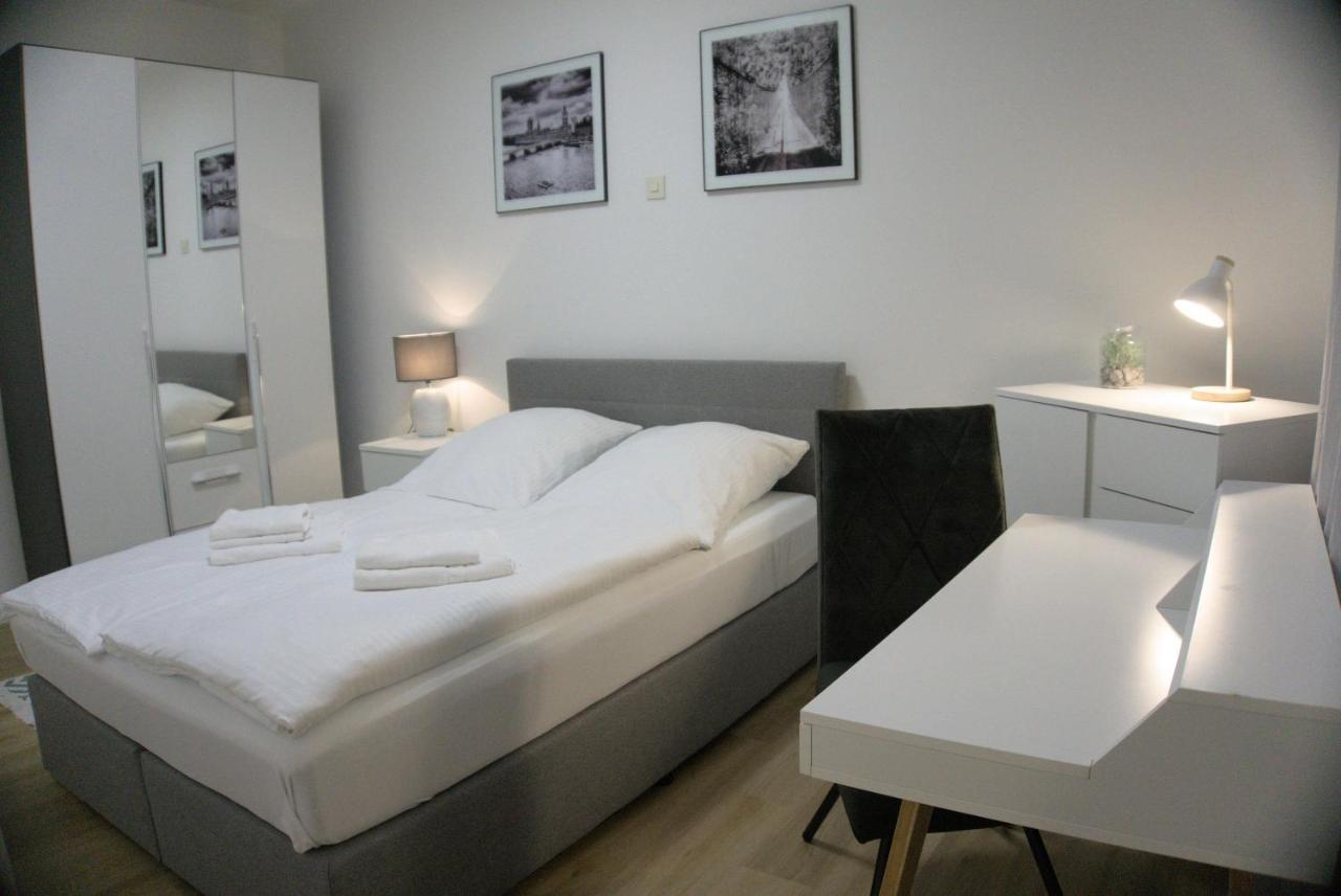 Swan Apartments Nuremberg Bagian luar foto