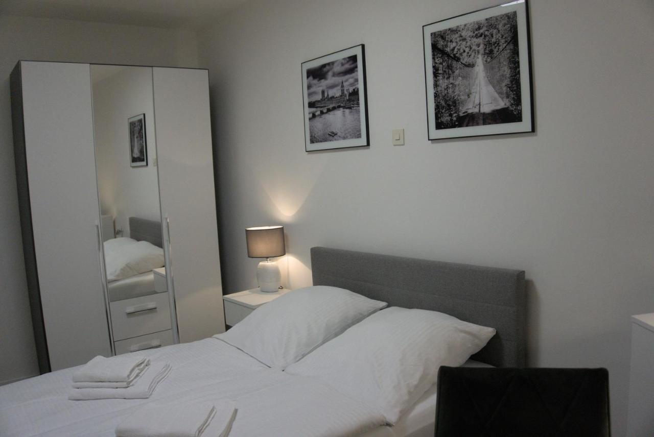 Swan Apartments Nuremberg Bagian luar foto